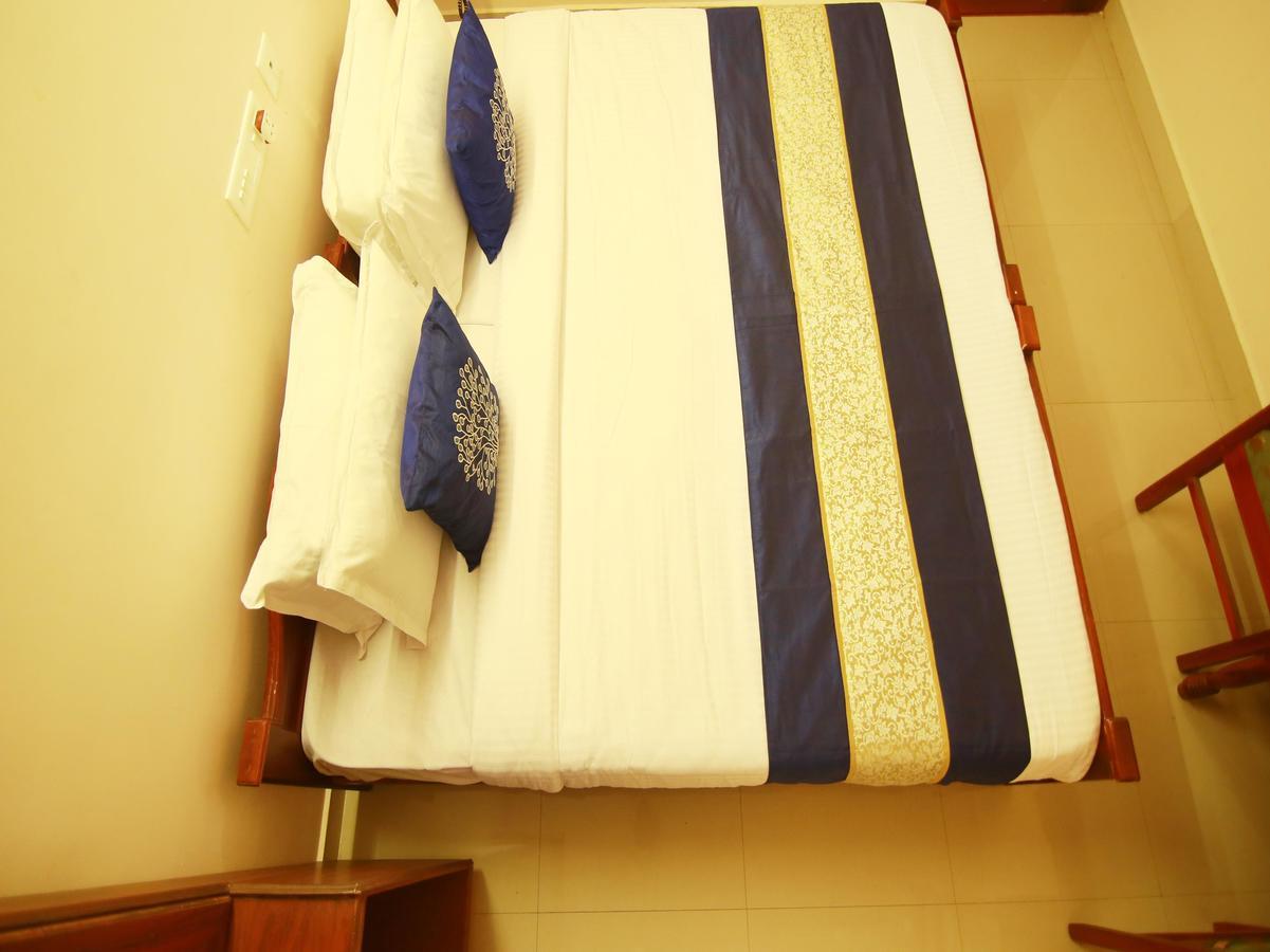 Oyo 4824 Hotel Star Коччи Экстерьер фото